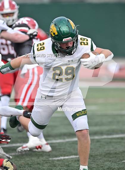 Thumbnail 2 in Sonora vs. St. Pius X-St. Matthias Academy (CIF State Div. 4-A Final) photogallery.