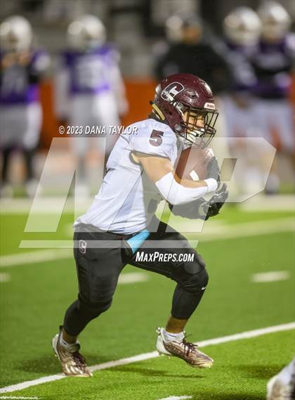 Thumbnail 3 in Callisburg vs. Jacksboro (UIL 3A Bi-District Championship) photogallery.