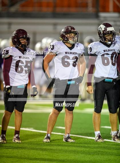Thumbnail 2 in Callisburg vs. Jacksboro (UIL 3A Bi-District Championship) photogallery.