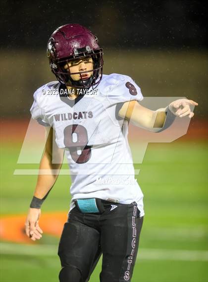 Thumbnail 1 in Callisburg vs. Jacksboro (UIL 3A Bi-District Championship) photogallery.