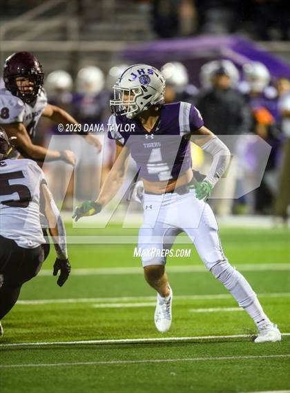 Thumbnail 1 in Callisburg vs. Jacksboro (UIL 3A Bi-District Championship) photogallery.
