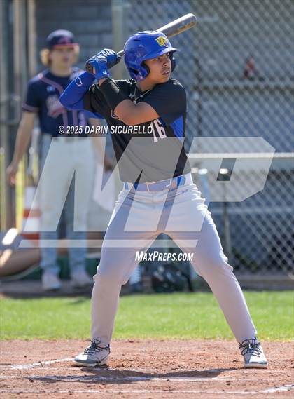 Thumbnail 1 in Casa Grande vs McClintock (McClintock Invitational) photogallery.
