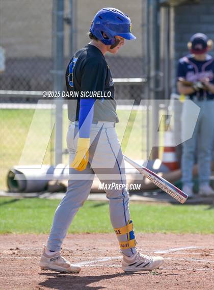 Thumbnail 3 in Casa Grande vs McClintock (McClintock Invitational) photogallery.