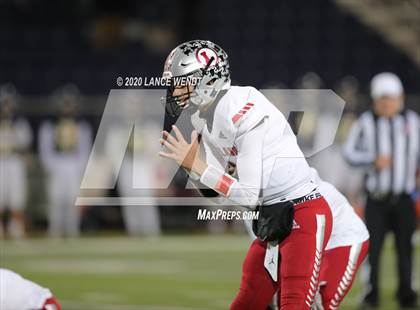 Thumbnail 1 in Loveland vs. Palmer Ridge (CHSAA 4A State Championship) photogallery.