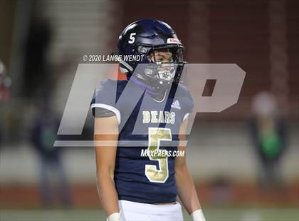 Thumbnail 3 in Loveland vs. Palmer Ridge (CHSAA 4A State Championship) photogallery.