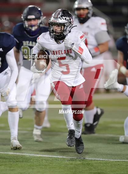 Thumbnail 3 in Loveland vs. Palmer Ridge (CHSAA 4A State Championship) photogallery.