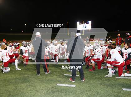Thumbnail 3 in Loveland vs. Palmer Ridge (CHSAA 4A State Championship) photogallery.