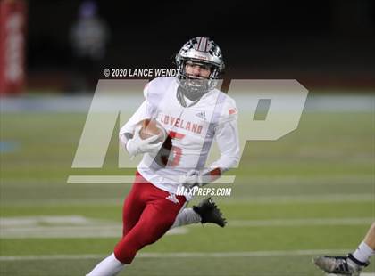 Thumbnail 2 in Loveland vs. Palmer Ridge (CHSAA 4A State Championship) photogallery.