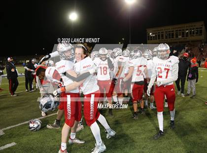 Thumbnail 2 in Loveland vs. Palmer Ridge (CHSAA 4A State Championship) photogallery.