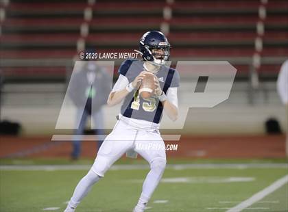 Thumbnail 1 in Loveland vs. Palmer Ridge (CHSAA 4A State Championship) photogallery.