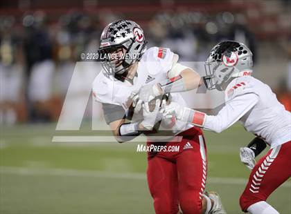 Thumbnail 1 in Loveland vs. Palmer Ridge (CHSAA 4A State Championship) photogallery.