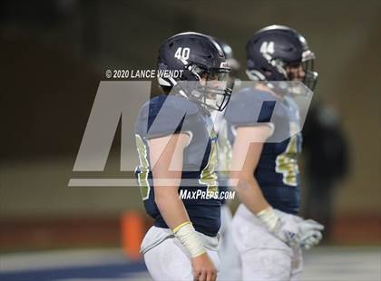 Thumbnail 3 in Loveland vs. Palmer Ridge (CHSAA 4A State Championship) photogallery.
