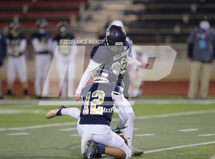 Thumbnail 1 in Loveland vs. Palmer Ridge (CHSAA 4A State Championship) photogallery.