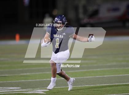Thumbnail 2 in Loveland vs. Palmer Ridge (CHSAA 4A State Championship) photogallery.