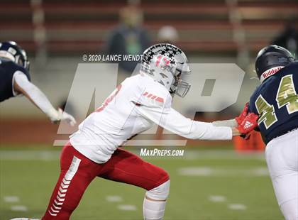 Thumbnail 3 in Loveland vs. Palmer Ridge (CHSAA 4A State Championship) photogallery.