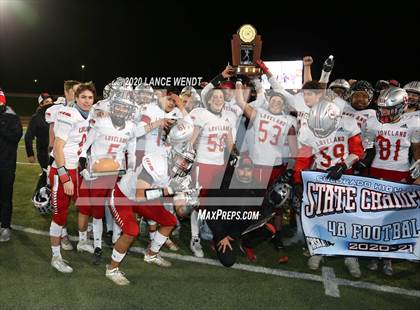 Thumbnail 3 in Loveland vs. Palmer Ridge (CHSAA 4A State Championship) photogallery.