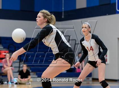 Thumbnail 3 in Lovejoy @ Wylie East photogallery.