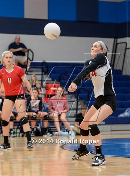 Thumbnail 1 in Lovejoy @ Wylie East photogallery.