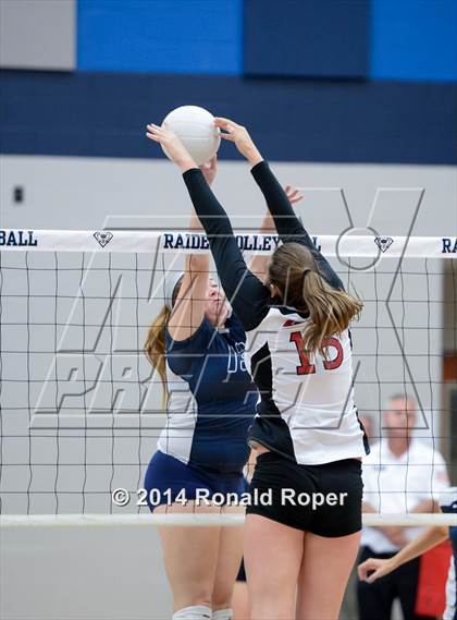 Thumbnail 3 in Lovejoy @ Wylie East photogallery.