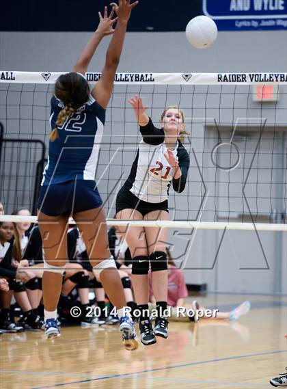 Thumbnail 2 in Lovejoy @ Wylie East photogallery.