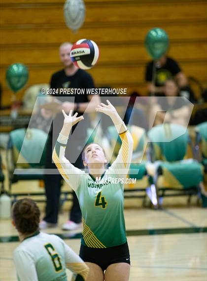 Thumbnail 2 in Royal @ Moorpark photogallery.