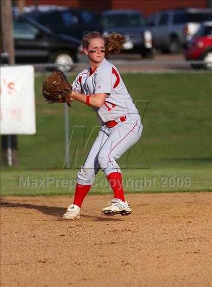 Thumbnail 3 in Bartlett vs. Brighton (Region 7AAA 1st Round) photogallery.