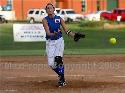 Thumbnail 2 in Bartlett vs. Brighton (Region 7AAA 1st Round) photogallery.
