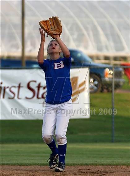 Thumbnail 3 in Bartlett vs. Brighton (Region 7AAA 1st Round) photogallery.