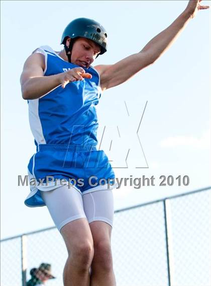 Thumbnail 2 in True Team Section 6AAA (Boys Pole Vault) photogallery.