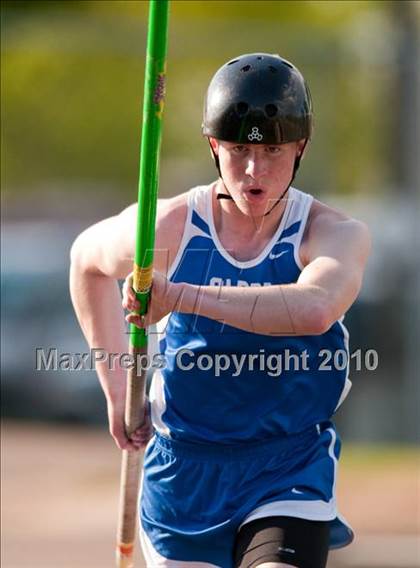 Thumbnail 2 in True Team Section 6AAA (Boys Pole Vault) photogallery.
