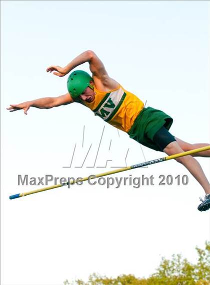 Thumbnail 3 in True Team Section 6AAA (Boys Pole Vault) photogallery.