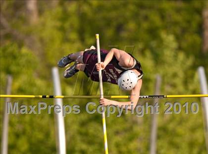 Thumbnail 1 in True Team Section 6AAA (Boys Pole Vault) photogallery.