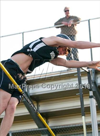 Thumbnail 3 in True Team Section 6AAA (Boys Pole Vault) photogallery.