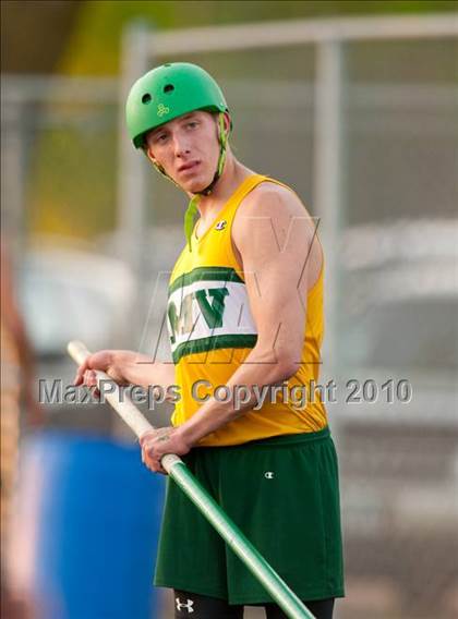 Thumbnail 3 in True Team Section 6AAA (Boys Pole Vault) photogallery.