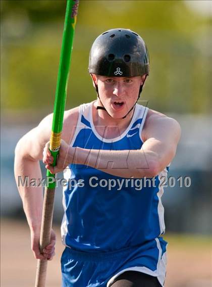 Thumbnail 3 in True Team Section 6AAA (Boys Pole Vault) photogallery.