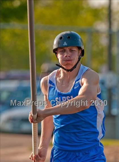 Thumbnail 2 in True Team Section 6AAA (Boys Pole Vault) photogallery.