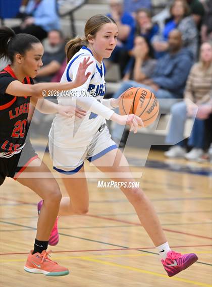 Thumbnail 3 in JV: O'Connor vs. Liberty photogallery.