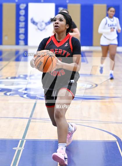 Thumbnail 2 in JV: O'Connor vs. Liberty photogallery.