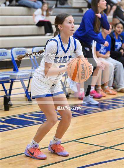 Thumbnail 3 in JV: O'Connor vs. Liberty photogallery.