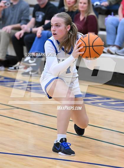 Thumbnail 3 in JV: O'Connor vs. Liberty photogallery.