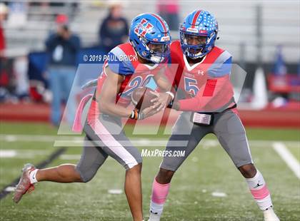 Thumbnail 3 in Westlake vs Hays photogallery.