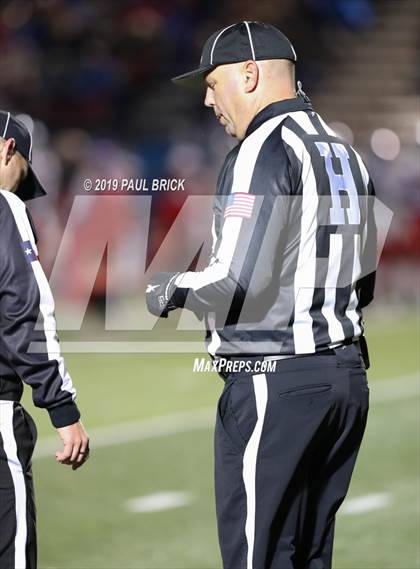 Thumbnail 1 in Westlake vs Hays photogallery.
