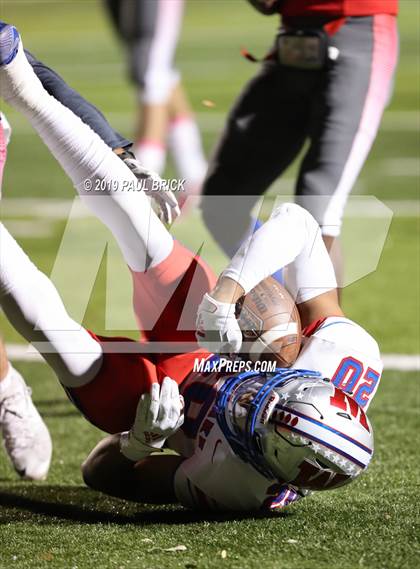 Thumbnail 2 in Westlake vs Hays photogallery.