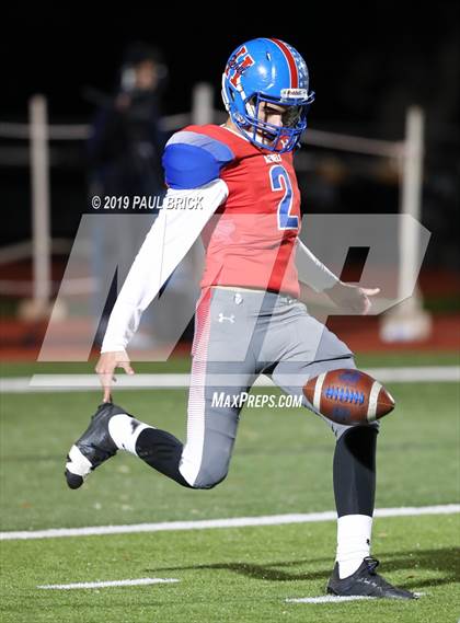 Thumbnail 3 in Westlake vs Hays photogallery.