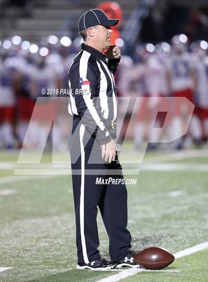 Thumbnail 1 in Westlake vs Hays photogallery.