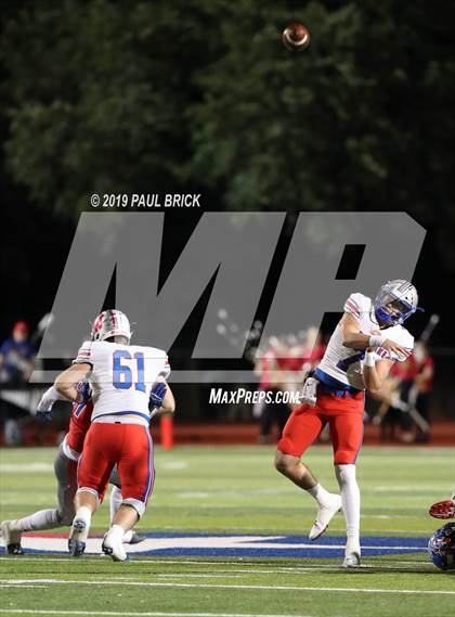 Thumbnail 2 in Westlake vs Hays photogallery.