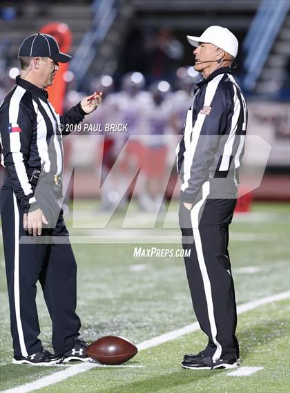 Thumbnail 2 in Westlake vs Hays photogallery.