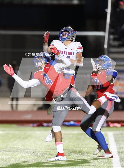 Thumbnail 3 in Westlake vs Hays photogallery.