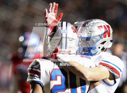 Thumbnail 1 in Westlake vs Hays photogallery.