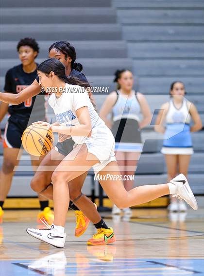 Thumbnail 3 in Central @ Clovis North photogallery.
